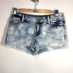 Decree acid wash cut off jean shorts size 9